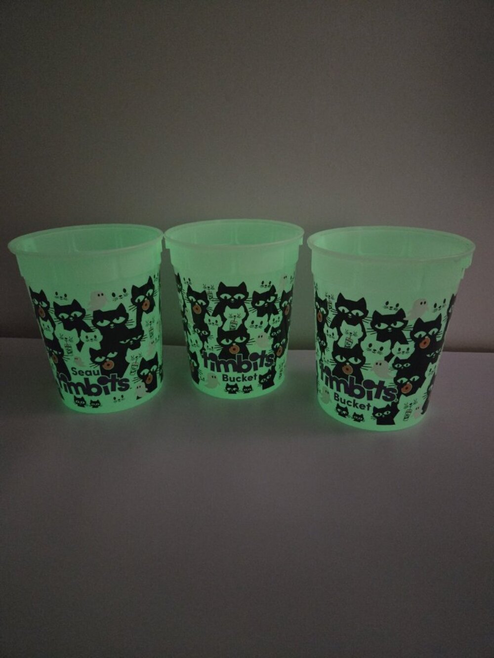 Black Cats Halloween Timbits Glow In The Dark Buckets Pails Lot of 3
